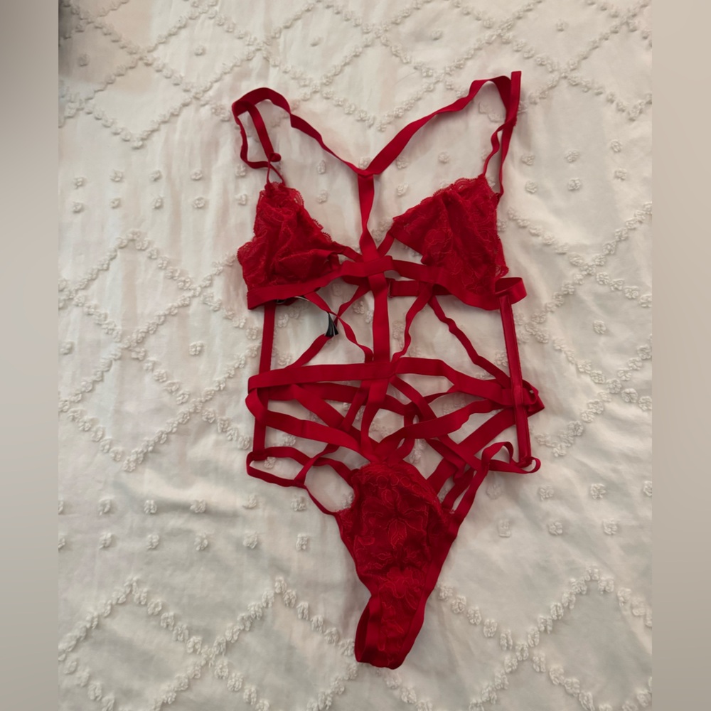 Victoria's Secret Fiery Red Strappy Lace Bra